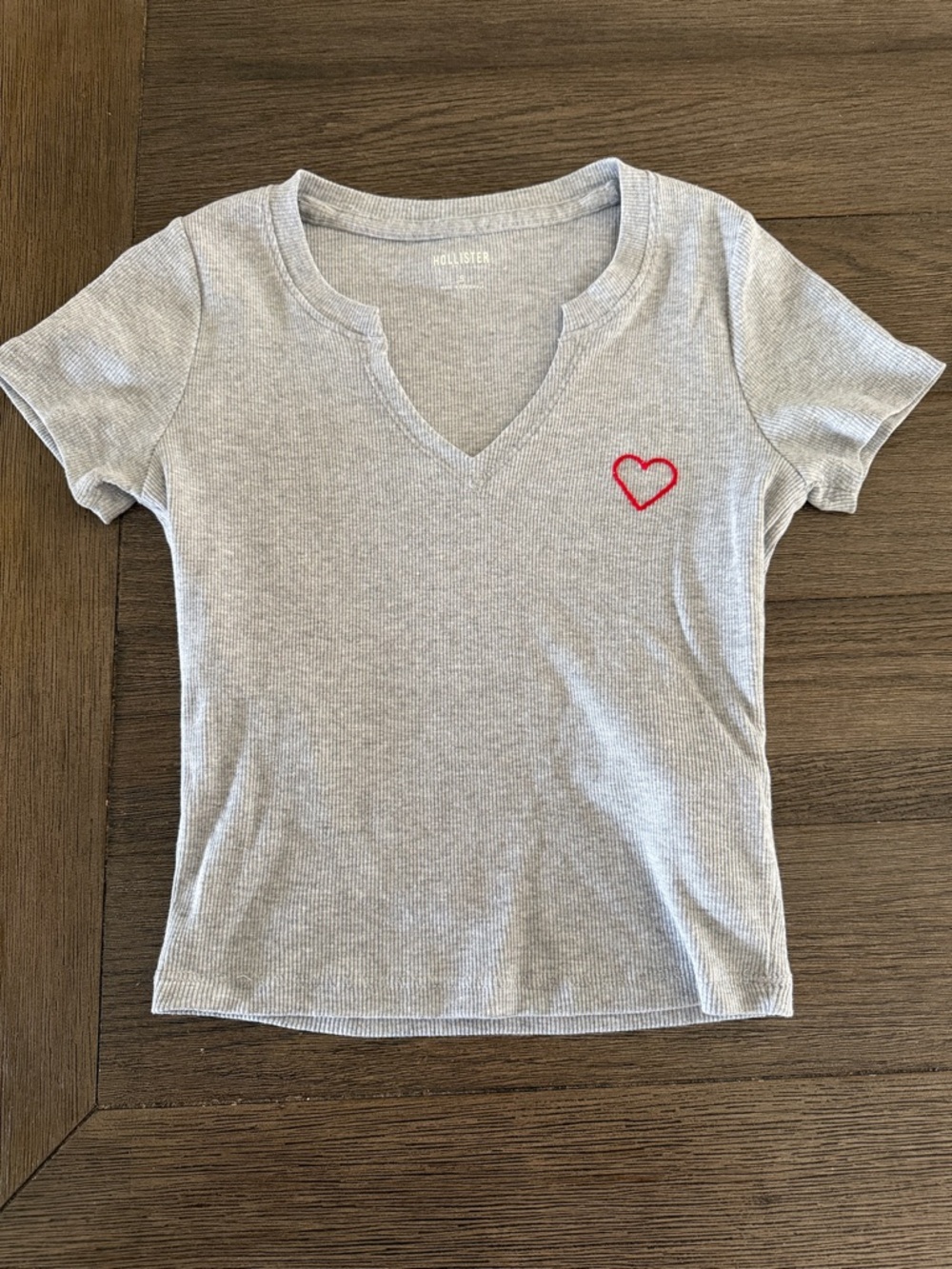 Hollister Light Gray Ribbed V-Neck Tee with Red Heart